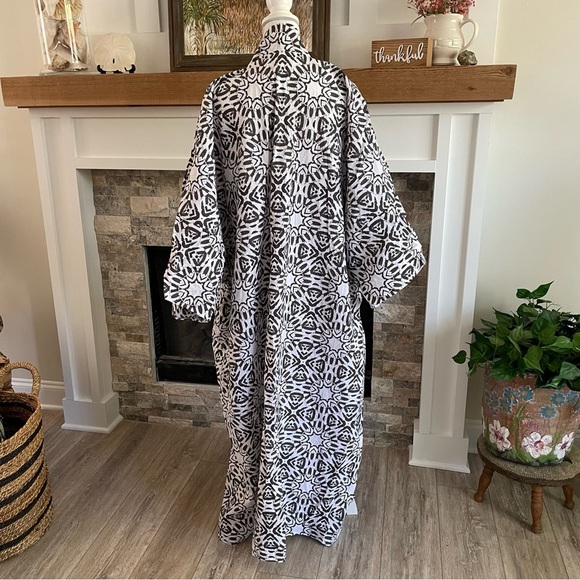 Midget Giraffe Patterned One Size Cotton Non-Stretch Kimono Duster Wide Sleeve - Picture 3 of 8